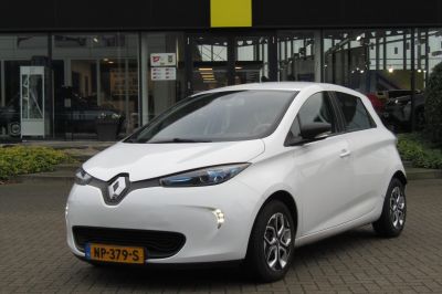 RENAULT Zoe 90pk (Batterijhuur) Life Quickcharge Z.E. 40 / Navigatie / Compleet dealer O.H.