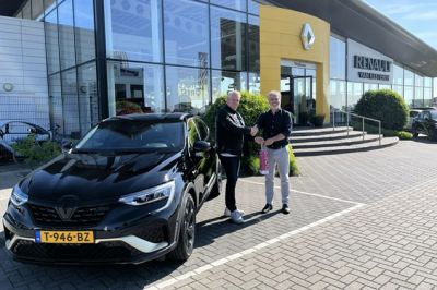 ‘Onwijs tevreden over de club Van Kesteren’