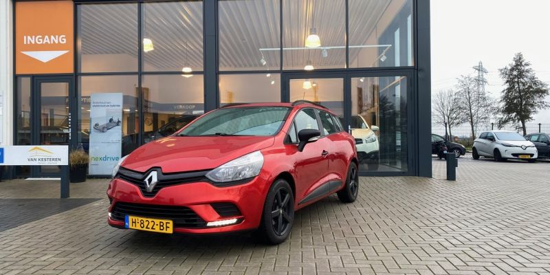 RENAULT Clio Estate TCe 90pk  Authentique 54.000km 