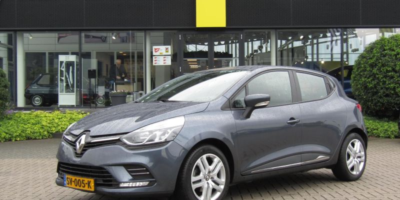 RENAULT Clio TCe 90pk Zen / Navigatie / Cruise-Control / 1e eigenaar / 