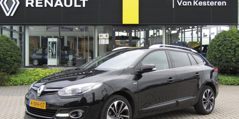 RENAULT Megane 1.2 TCe 115pk Bose / Trekhaak / Navigatie / Cruise-Control / Compleet dealer O.H