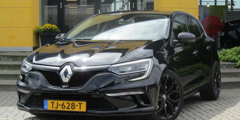 RENAULT Megane 1.6 TCe 205pk EDC GT