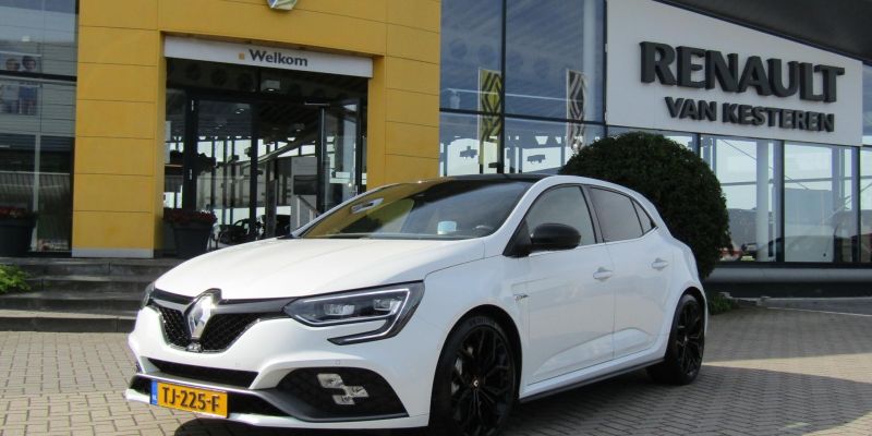 Renault Megane RS 280 EDC /  NL dealer Auto / Bose / Head Up display / 19'' Lmv / Camera