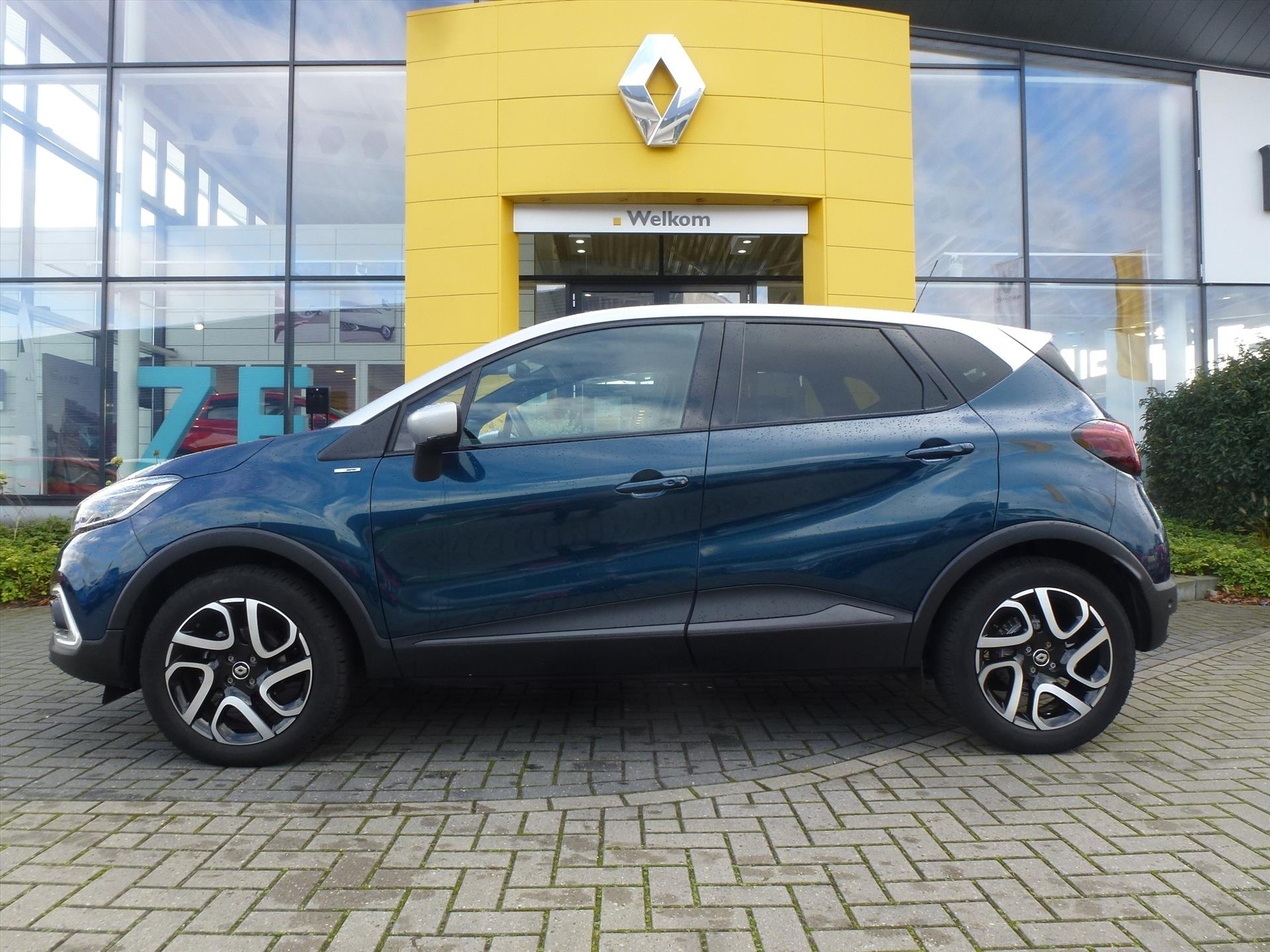 Renault Captur Energy TCe 90pk Bose / Easy Link / R-Link /  Camera