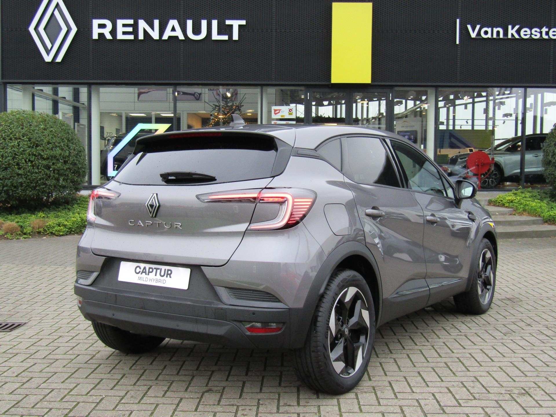 RENAULT Captur Mild Hybrid 160pk EDC Techno / Camera / Pack Winter / Adaptive Cruise - Control