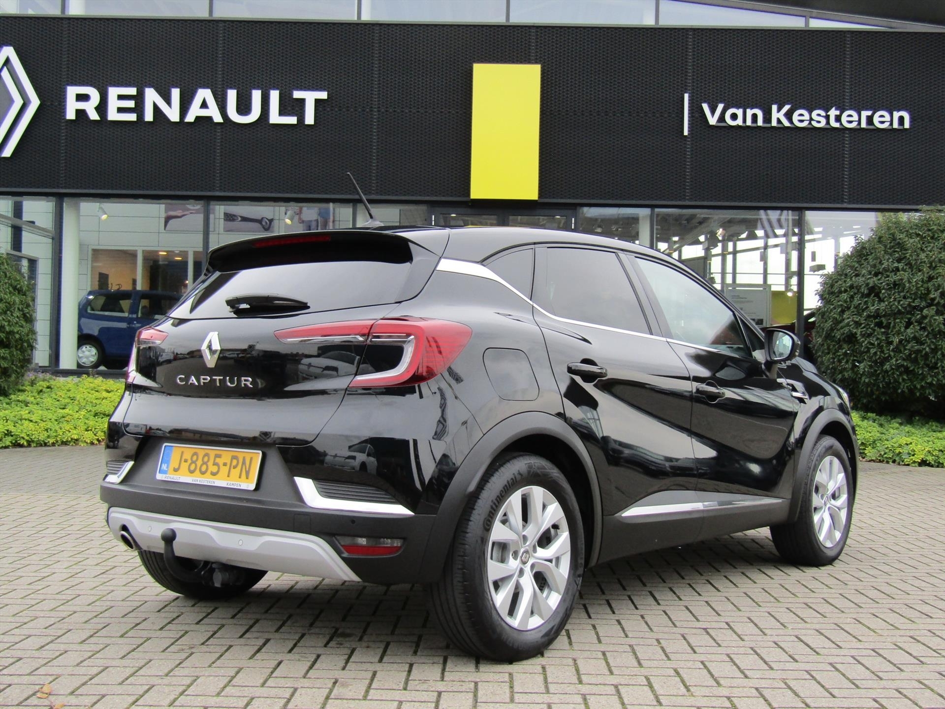 RENAULT Captur TCe 101pk Intens / Trekhaak / Apple Carplay / Cruise-Control / Handsfree / Lmv