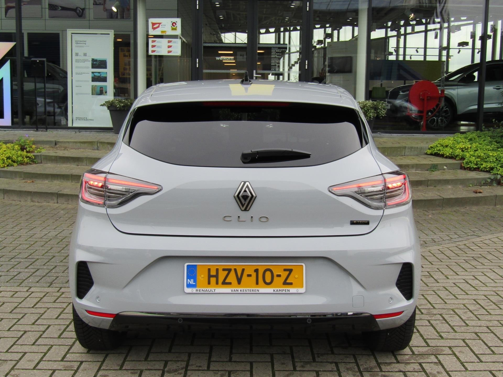 RENAULT Clio 1.6 E-Tech Hybrid 145pk Techno | 9,3 Navigatie | Camera | Pack Winter 