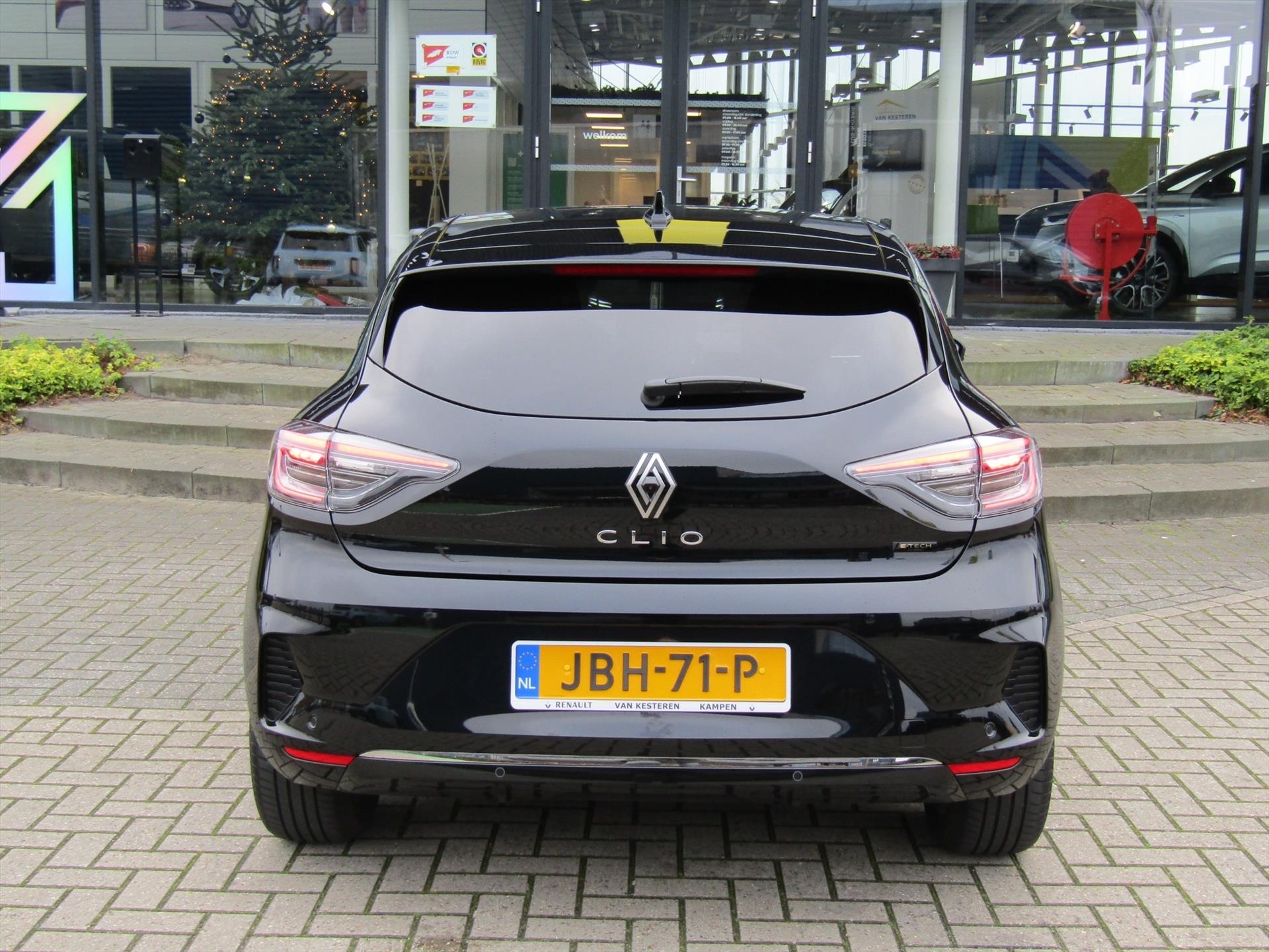 RENAULT Clio 1.6 E-Tech Hybrid 145pk Techno / Navigatie / Camera / Cruise-Control