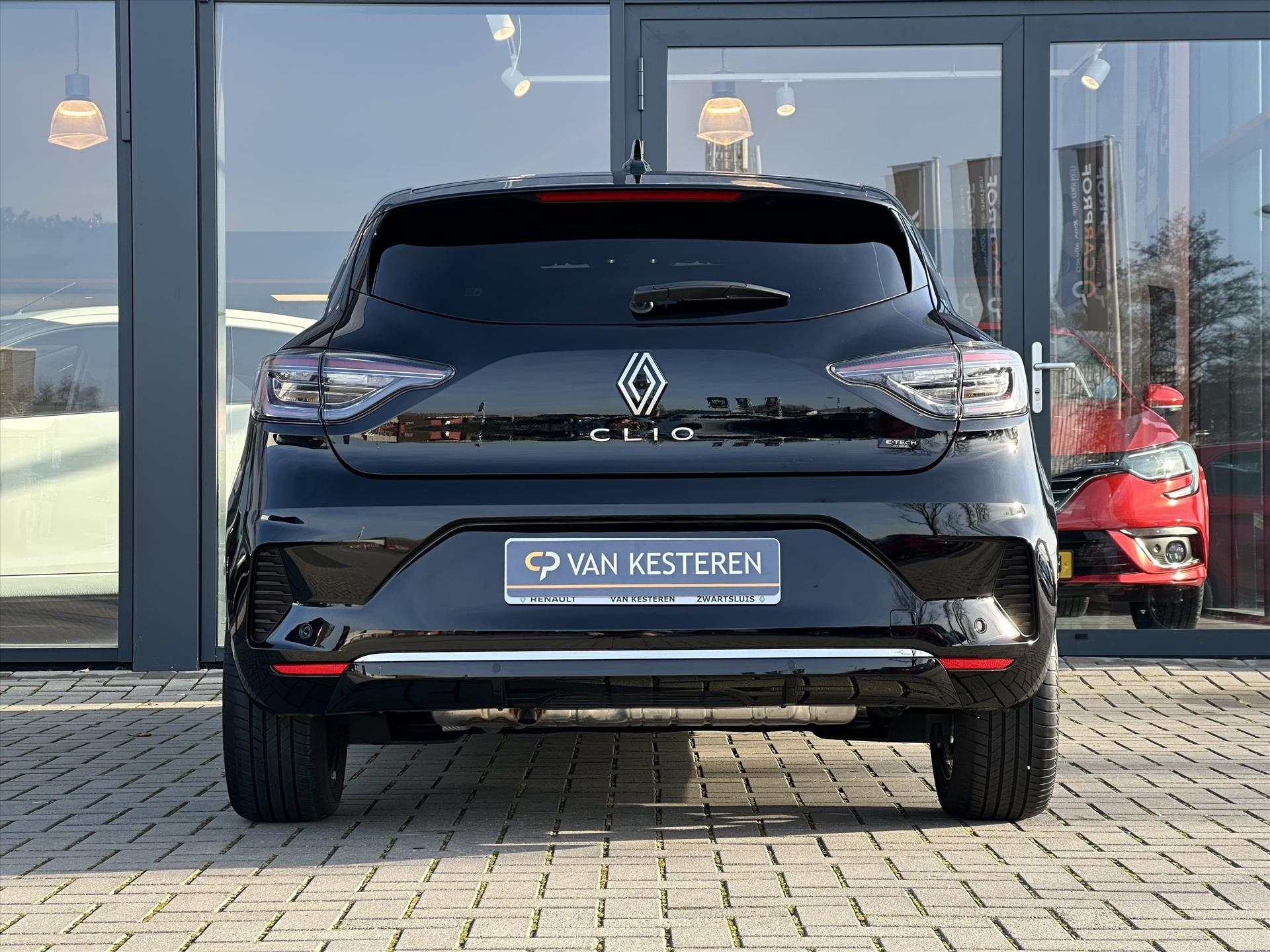 RENAULT Clio 1.6 E-Tech Hybrid 145pk Techno | Navigatie | Camera | NL Auto | 