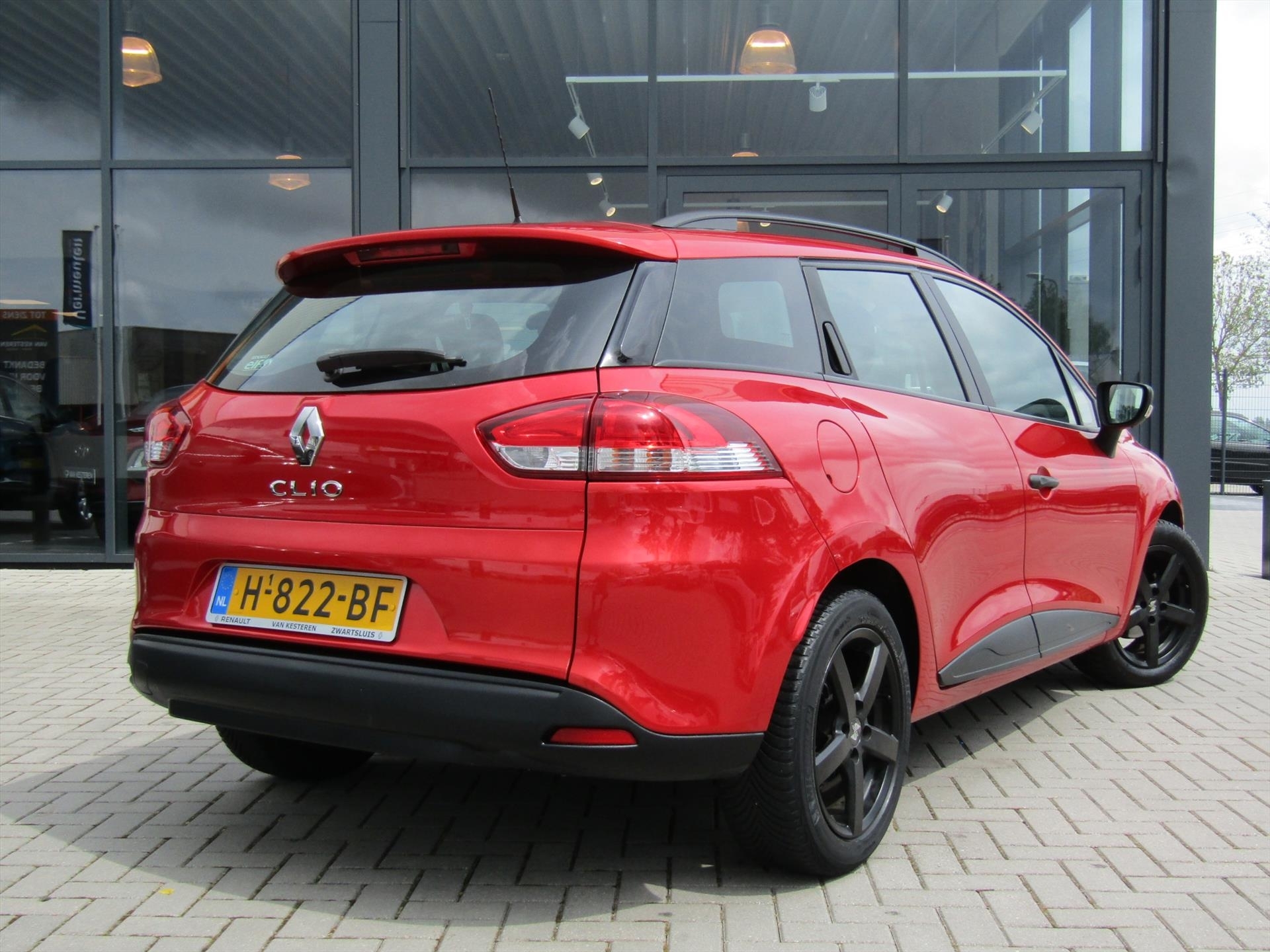 Renault Clio Estate TCe 90pk / Cruise-Control / Lmv / Airco / Zeer weinig km 54.483