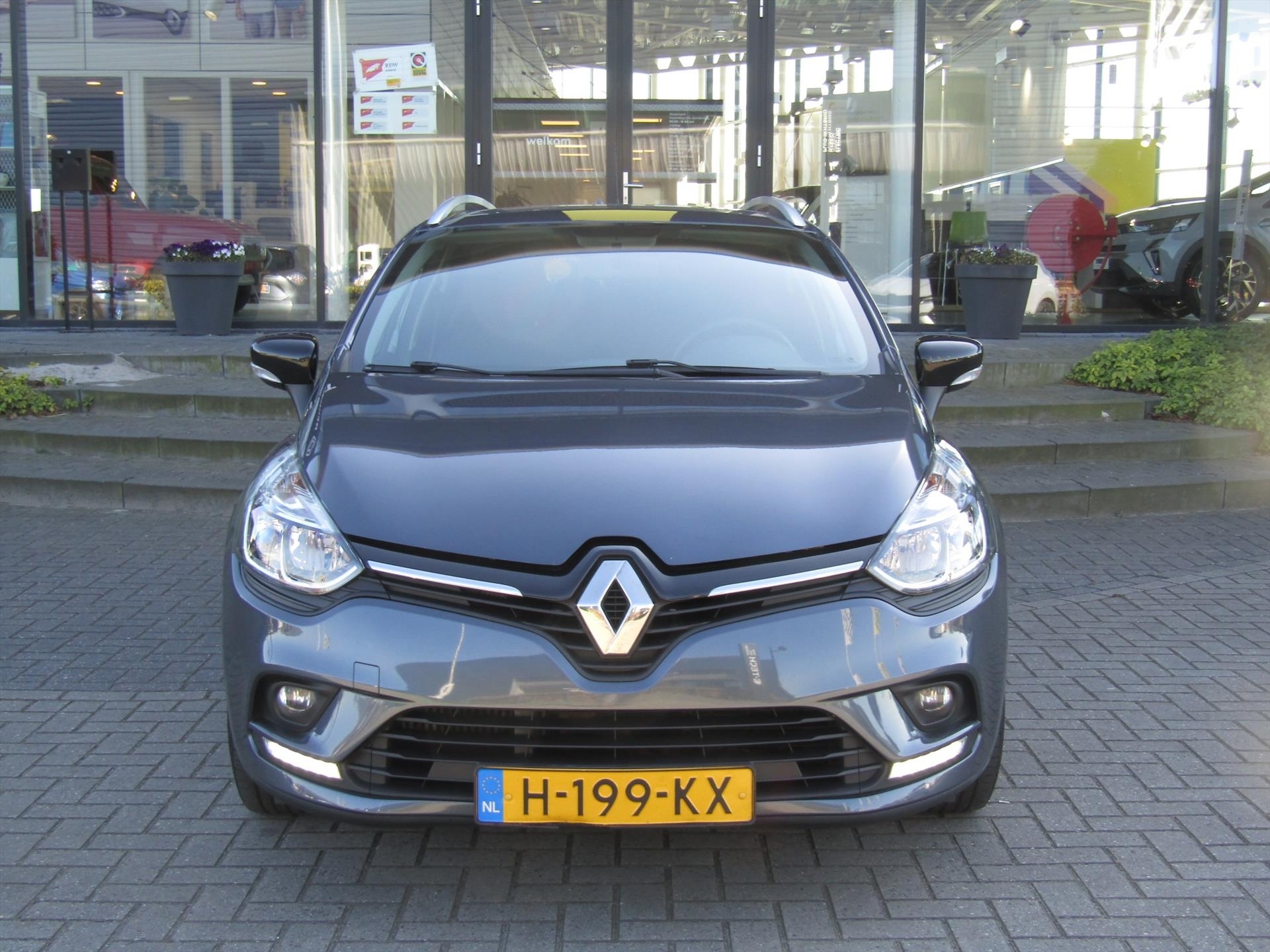 RENAULT Clio Estate TCe 90pk Limited / 1e eigenaar / Compleet dealer O.H. inclusief Winterbanden