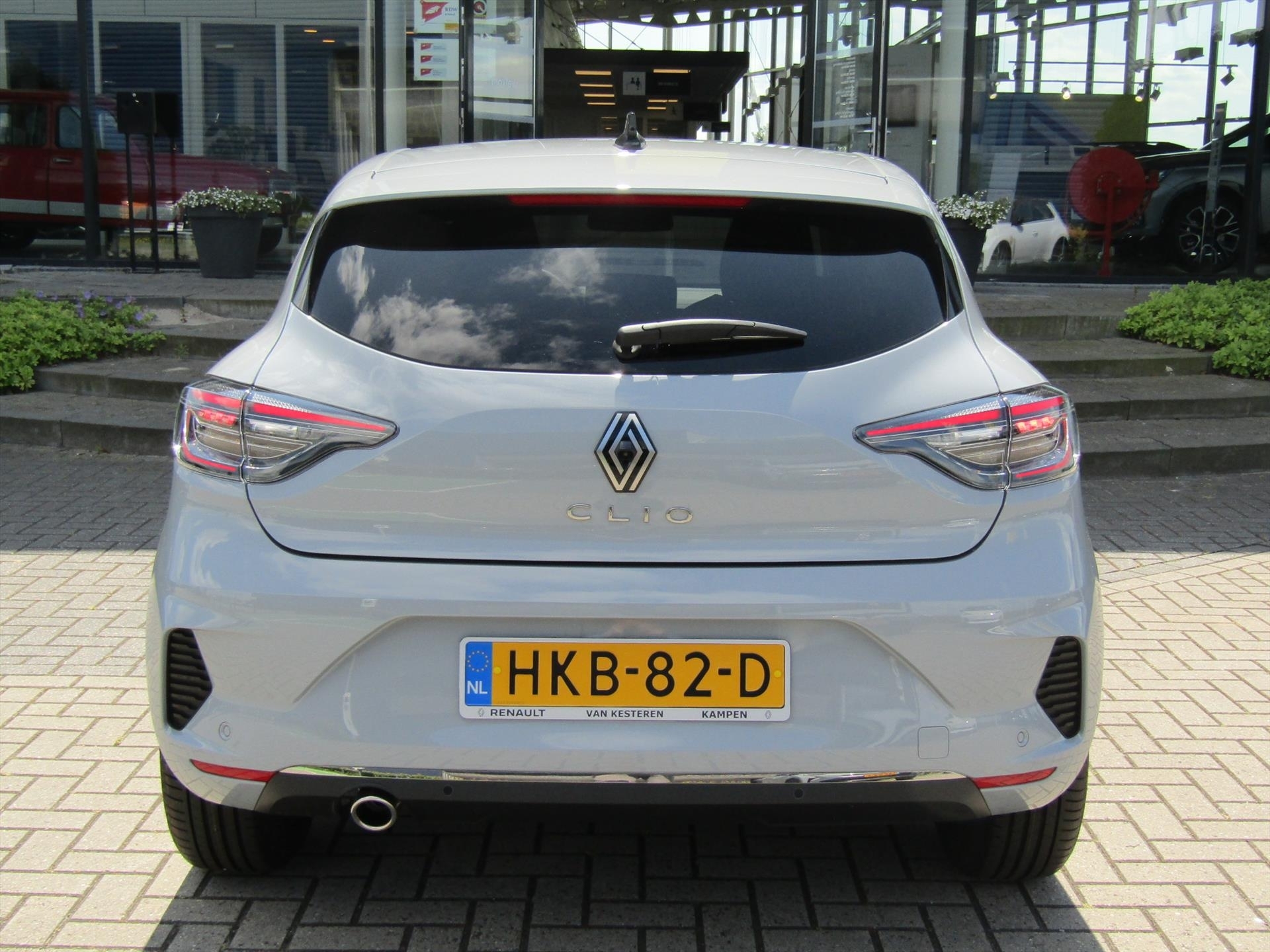 RENAULT Clio TCe 90 Techno / 360g Camera / Stoel-Stuurverw. / navigatie