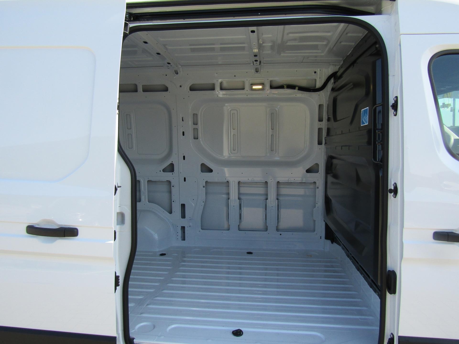 RENAULT Master GB Blue dCi 150pk L2H2 T35 Advance/Armsteun/Camera/Navigatie/Clima/BPM Vrij!!