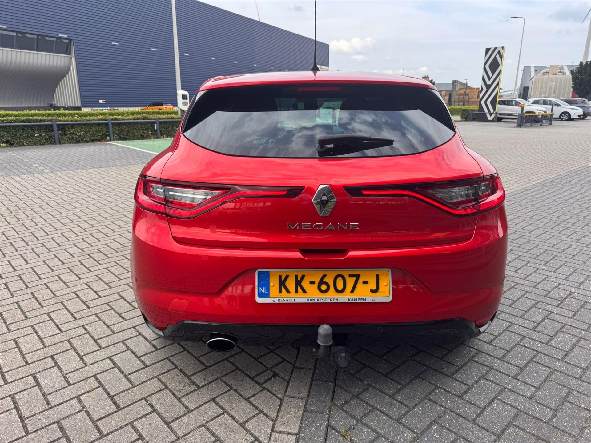 RENAULT Megane Energy TCe 130pk Bose/ Trekhaak/ Camera/Massagestoel/
