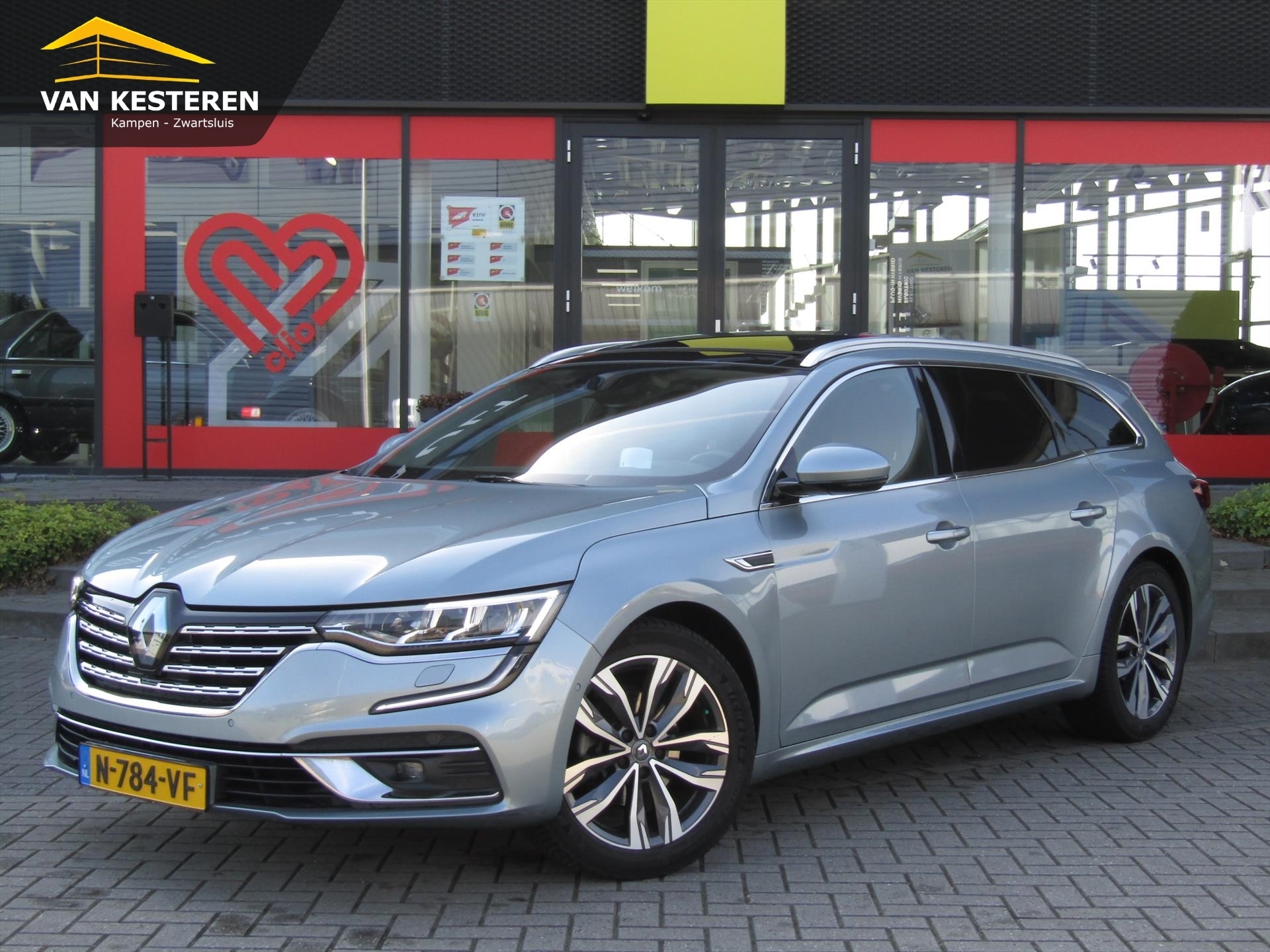 RENAULT Talisman Estate TCe 160pk EDC GPF Business Intens / Trekhaak / Schuif-Kanteldak / 1e eigenaar