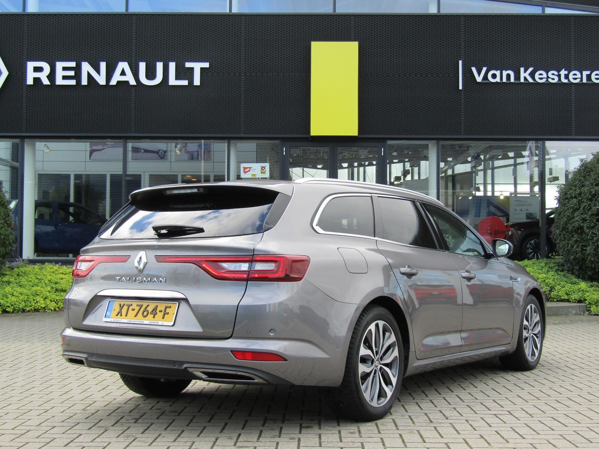 RENAULT Talisman Estate TCe 225pk EDC GPF Intens / Navigatie / Camera / Blindspotwarning / Stoelverwarming