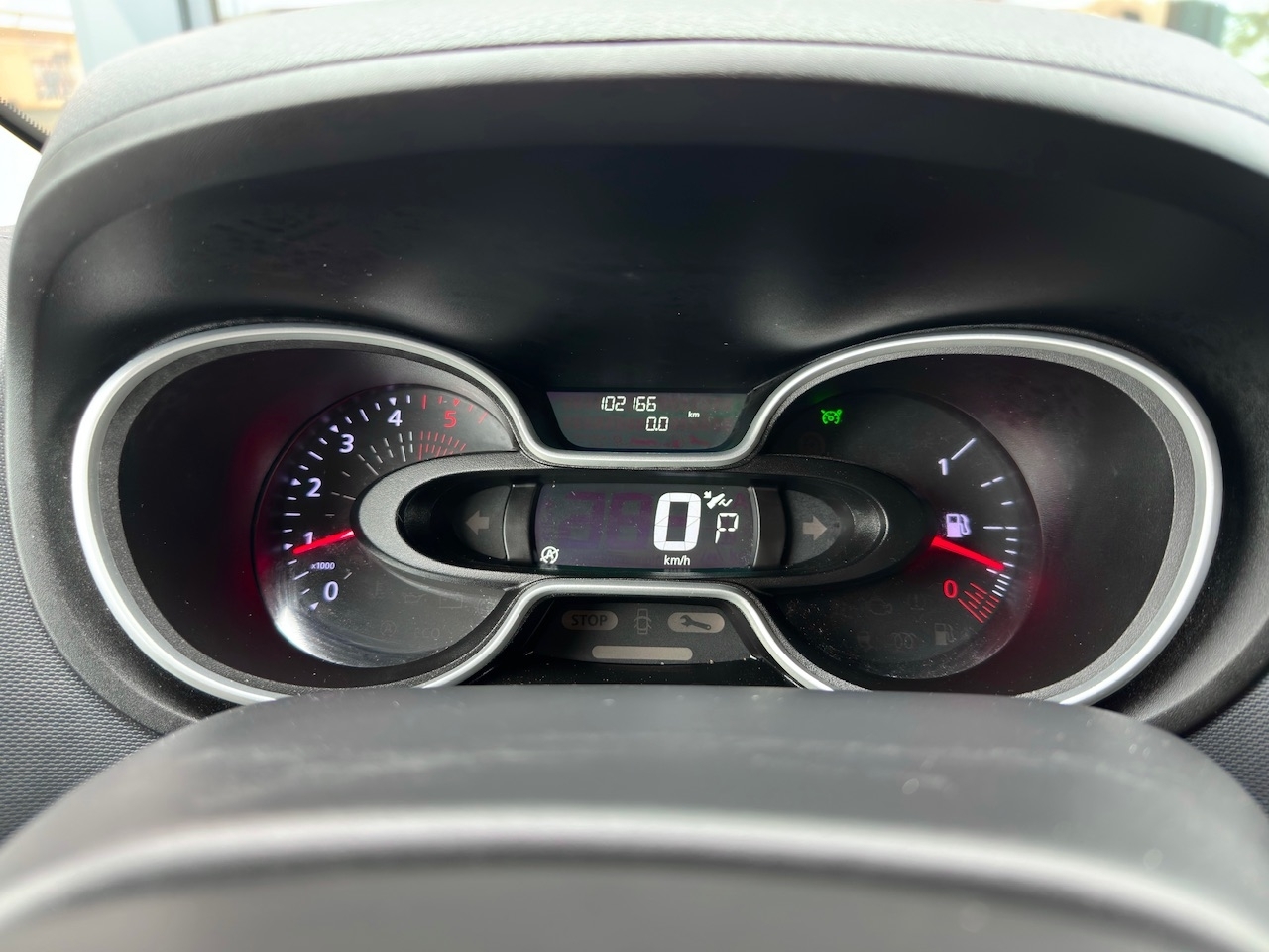 RENAULT Trafic GB 2.0 dCi EDC 145pk L1H1 T29 | 2-Schuifdeuren | Trekhaak | LED | 1e Eig. | NL Auto 